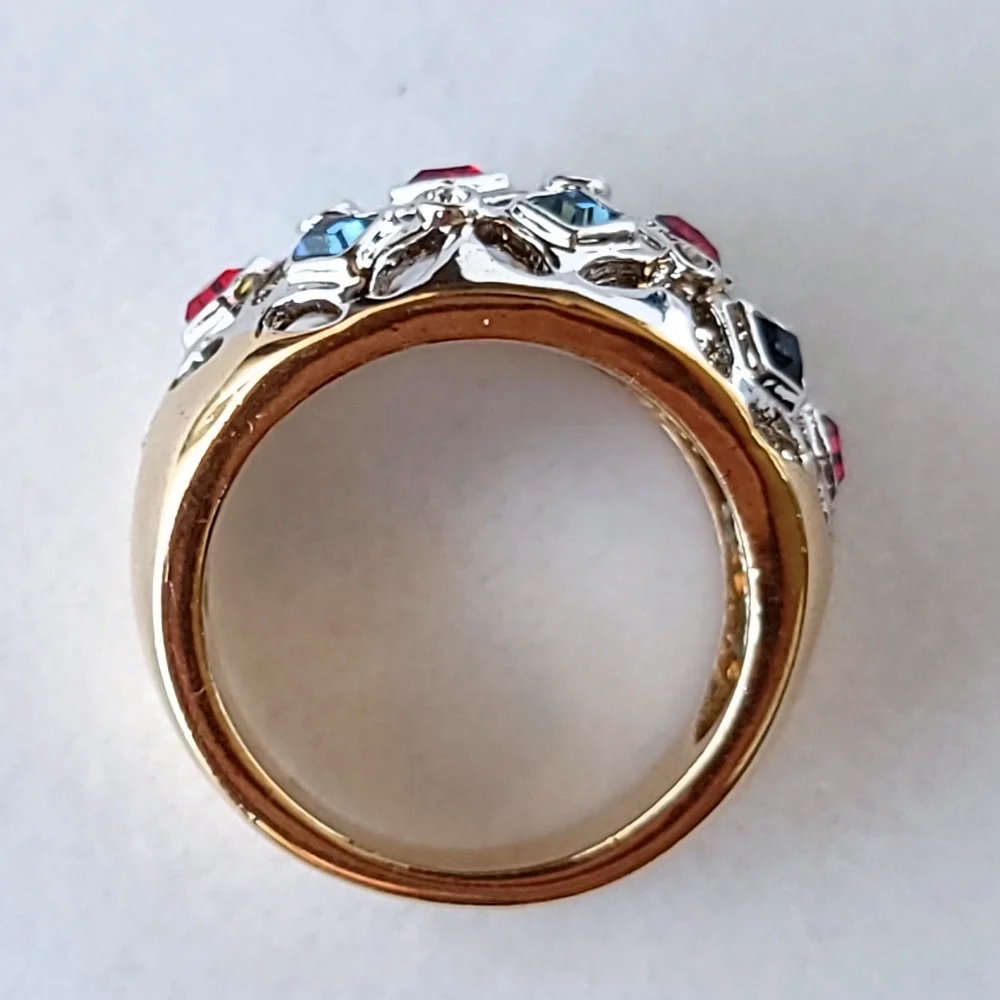 Vintage Domed Gemstone Coctail Ring 6